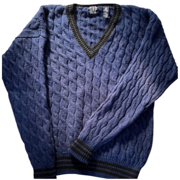 Vintage Gap Medium All Wool Cable Knit Varsity V Neck Pullover